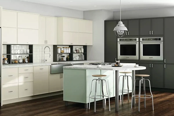 Trendy and Luxury Kitchen Cabinets in Huntington Beach